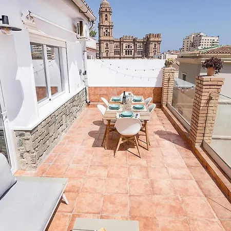 Homey Apt- Atico Con Vistas A La Catedral Malaga Exterior photo